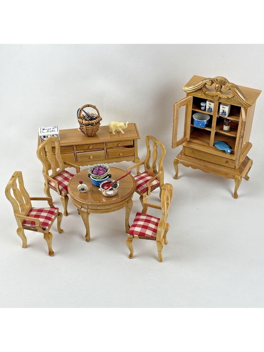 Vtg Dollhouse Wooden Dining Room Buffet Cabinet Table Chairs Accessories Read